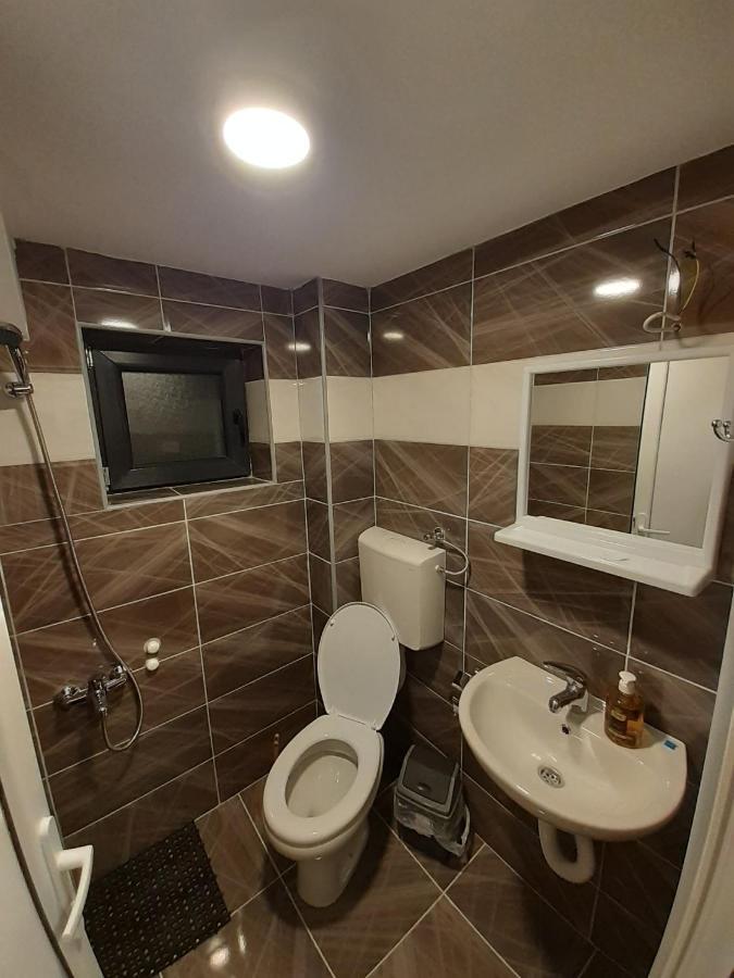Std Cvetkovic Bed & Breakfast Crni Vrh Екстериор снимка