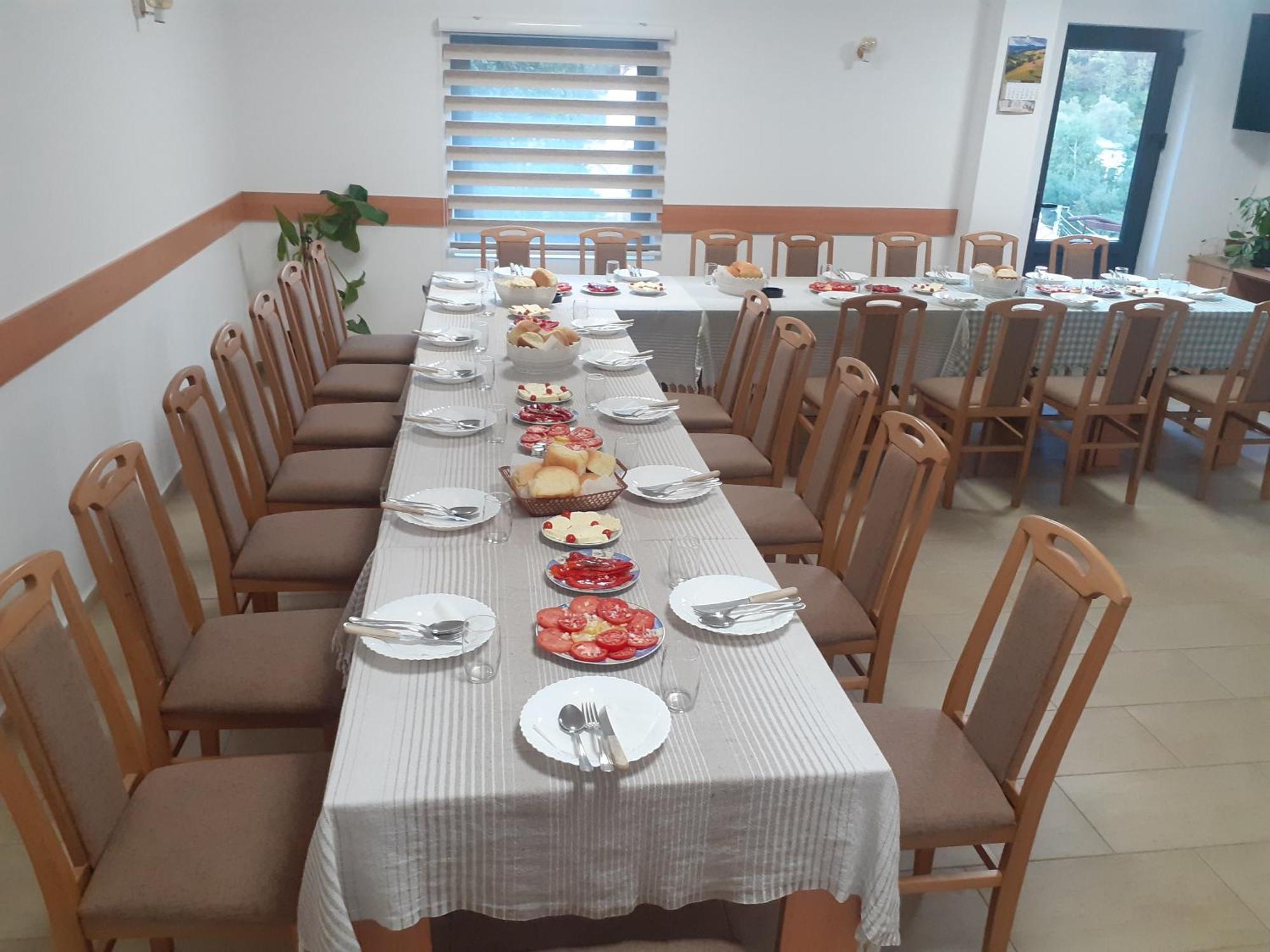 Std Cvetkovic Bed & Breakfast Crni Vrh Екстериор снимка